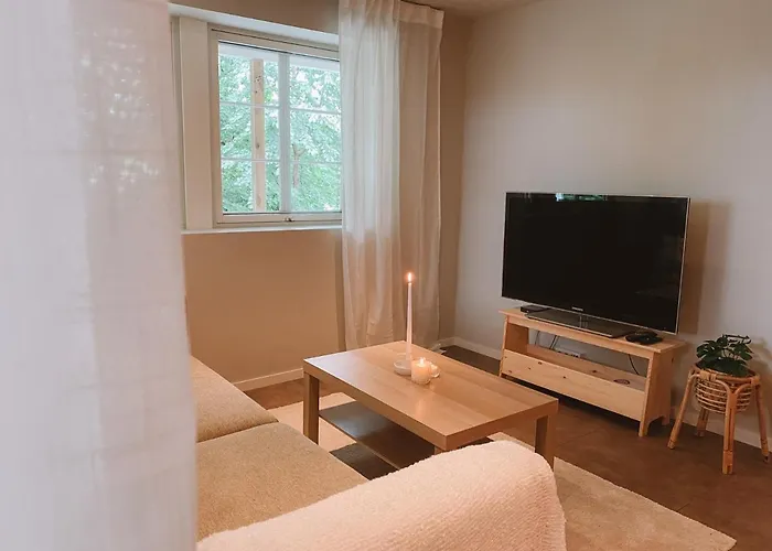 Cozy And Newly Renovated *